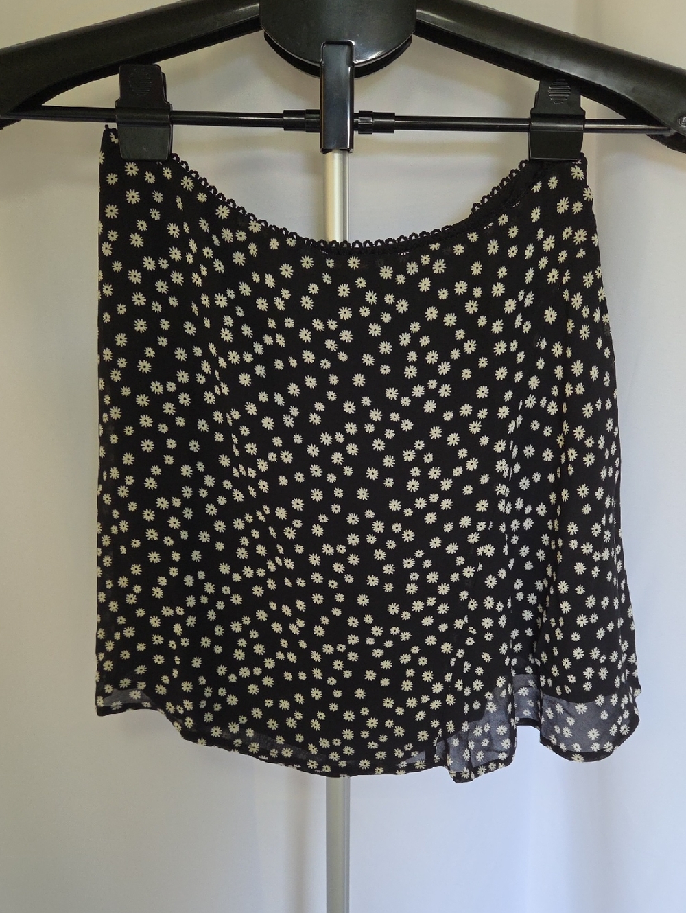 Black Floral Mini Skirt - Classic Daisy Print